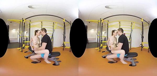  Belle Claire&039;s gym VR anal video